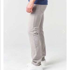 NWT J BRAND MEN'S KANE JEAN SIZE 28